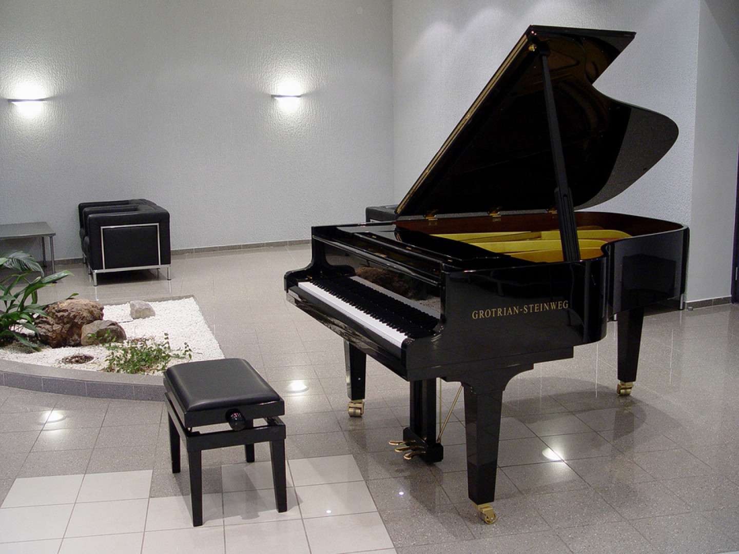Piano Storage in Tyler, Dallas, Longview, Athens & Nacogdoches